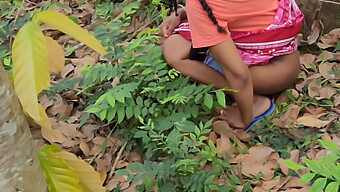 Young Girl'S Pee In The Woods: An Amateur Outdoor Adventure