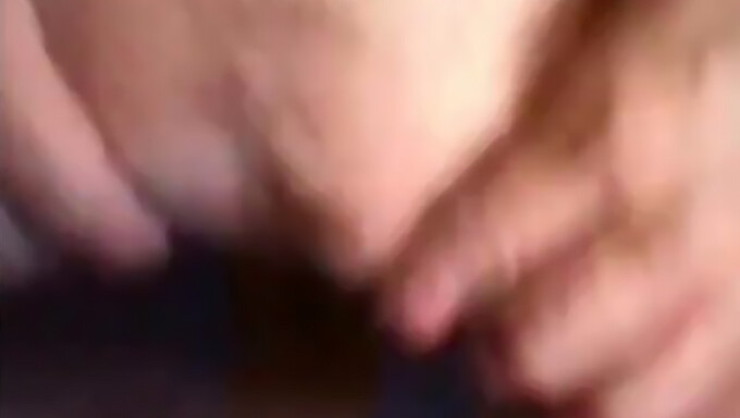 Italian amateur gets rough during anal sex