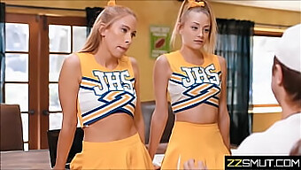 Cheerleader و مربی درگیر فعالیت های جنسی هستند