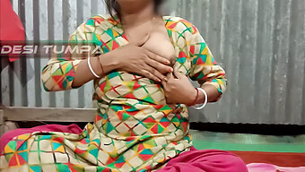 Desi Tumpa'S Solo Pleasure: A Young Arab Wife Reveals Her Assets